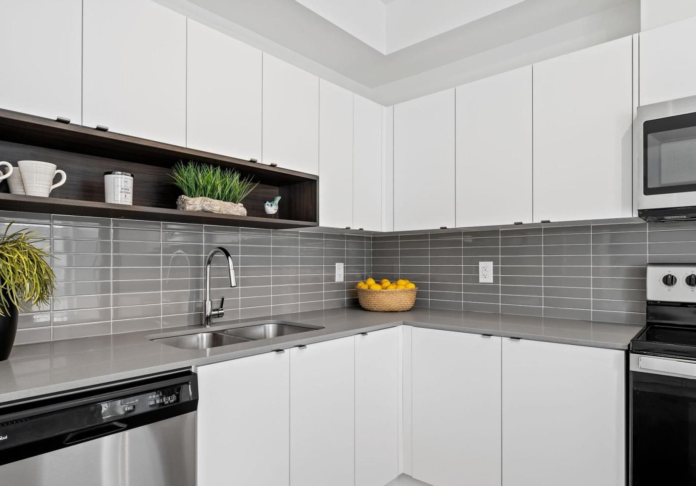 Pre Assembled Kitchen Canadian Boxes